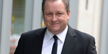 Mike Ashley leaves Sir Philip Green
