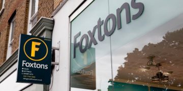 Trouble at Foxtons with the remunerations report