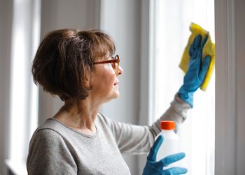 Why You Should Start A Cleaning Business This Year