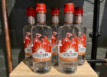 Steeltown Welsh Vodka Filtered Through Anthracite for a Crisp, Clean Flavour from the Spirit of Wales Distillery in Newport, South Wales