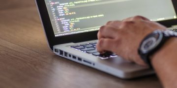 How to Choose the Right Software Development Methodology for Your Project