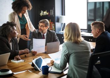 For decades, meetings have ended with a familiar ritual. Someone shares a set of notes. A few people skim them.